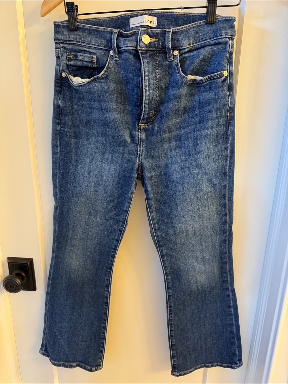 LOFT Wide-Leg Kick Crop Jeans in Medium Blue Wash